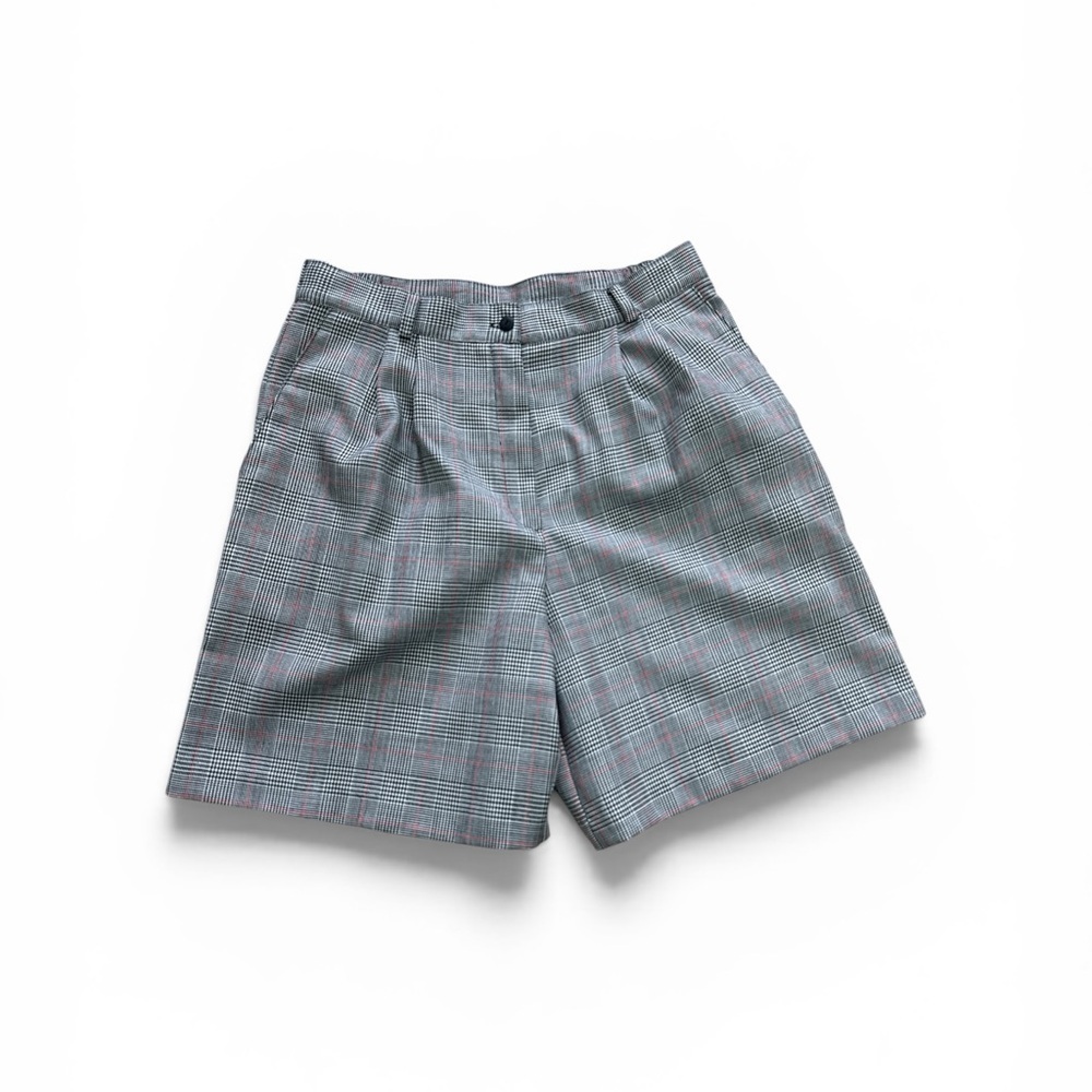 Women’s Gray Plaid Tailored Shorts - Picture 3 of 6